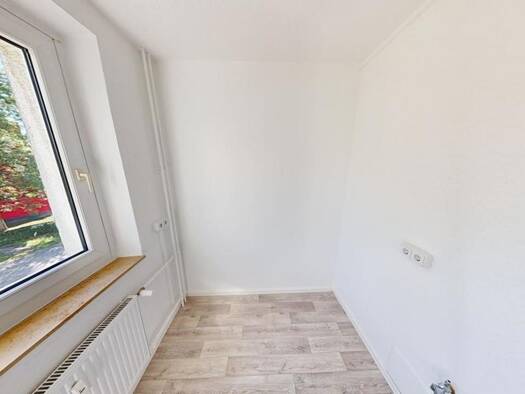 Wohnung zur Miete 280 € 2 Zimmer 44,6 m² 5. Geschoss frei ab 01.12.2026 C.-v.-Ossietzky-Str. 206 Gablenz Gablenz 09127