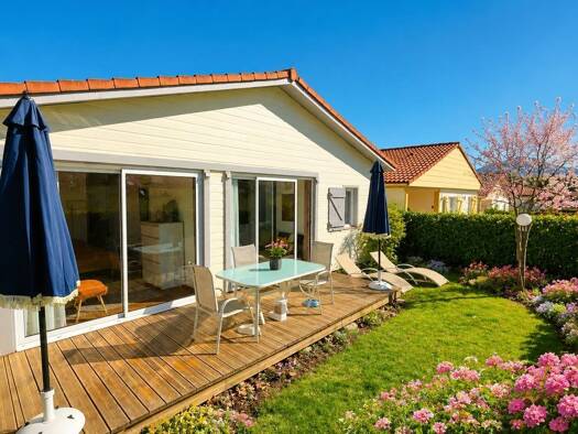Haus zum Kauf 199.800 € 73 m² 155 m² Grundstück Castellane 04120