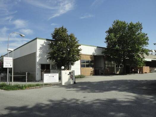 Lagerhalle zur Miete 3,50 € 3.300 m² Lagerfläche teilbar ab 1.500 m² Resthofstraße 69 Gleink Steyr 4400