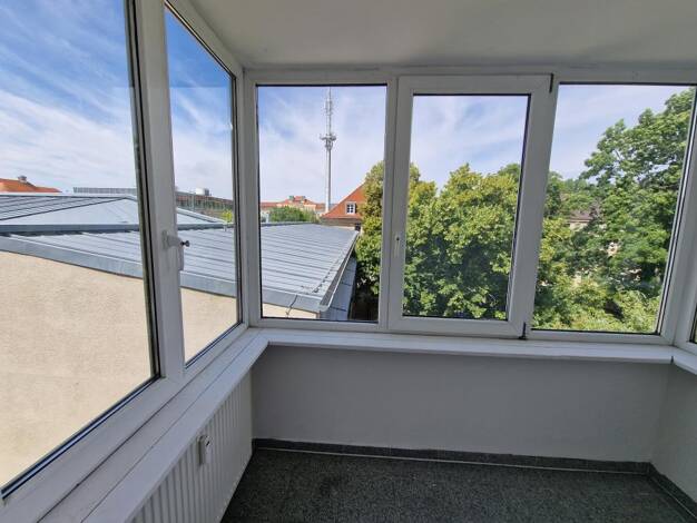 Wohnung zum Kauf provisionsfrei 207.200 € 3 Zimmer 73 m² 4. Geschoss Bernhard-Göring-Straße 142 Connewitz Leipzig 04277