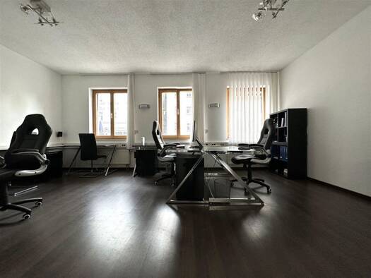 Büro zur Miete 2 Zimmer 97 m² Bürofläche teilbar ab 97 m² Coburg Coburg 96450