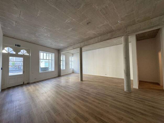 Laden zur Miete 1.467 € 1 Zimmer 74 m² Verkaufsfläche Altstadt Stralsund 18439