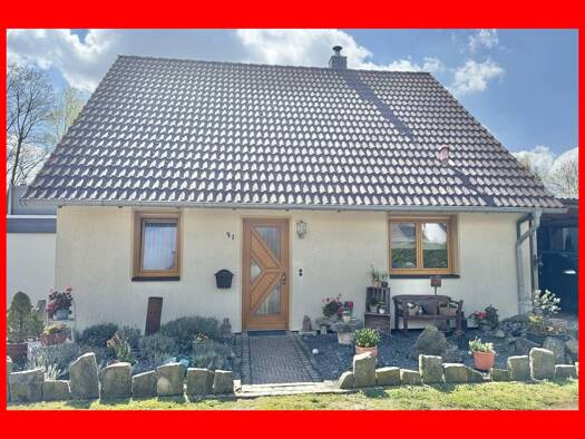 Einfamilienhaus zum Kauf 339.000 € 6 Zimmer 128 m² 641 m² Grundstück frei ab 01.01.2027 Adensen Nordstemmen 31171