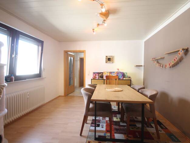 Wohnung zur Miete 830 € 2,5 Zimmer 85 m² 1. Geschoss frei ab 01.11.2026 Hermülheim Hürth 50354