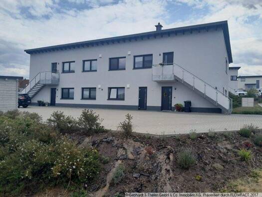 Wohnung zur Miete 620 € 3 Zimmer 78 m² Am Honigberg 1 Jüchsen 98631