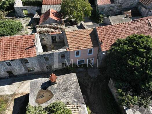 Haus zum Kauf 99.000 € 2 Zimmer 75 m² Donja Banda, Orebic Orebić