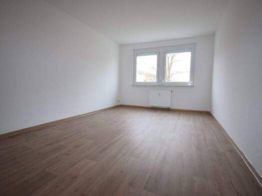Wohnung zur Miete 290 € 2 Zimmer 46,4 m² 1. Geschoss Wismarer Straße 6 Weida Riesa 01587