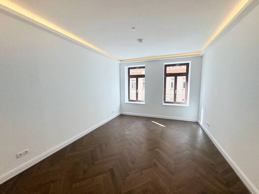 Wohnung zur Miete 785 € 2 Zimmer 55,5 m² 1. Geschoss frei ab 01.11.2026 Viktoriastraße 17 Reudnitz-Thonberg Leipzig 04317