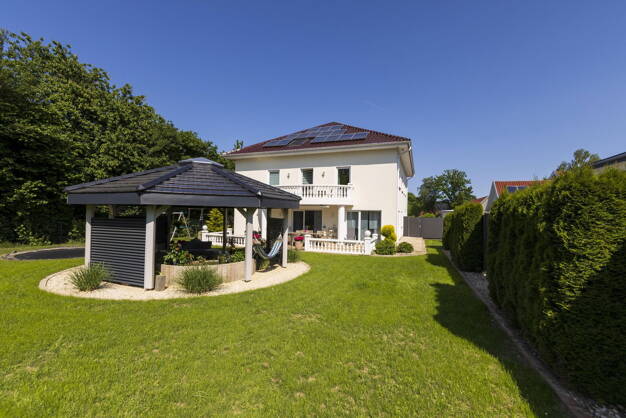 Einfamilienhaus zum Kauf provisionsfrei 848.000 € 9 Zimmer 367 m² 950 m² Grundstück Oetinghausen Hiddenhausen 32120