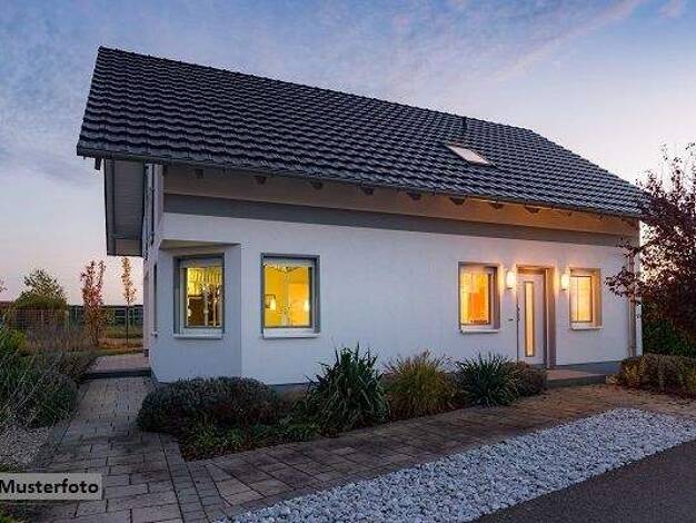 Einfamilienhaus zum Kauf 109.000 € 4 Zimmer 164 m² 4.454 m² Grundstück Wölsickendorf Höhenland 16259