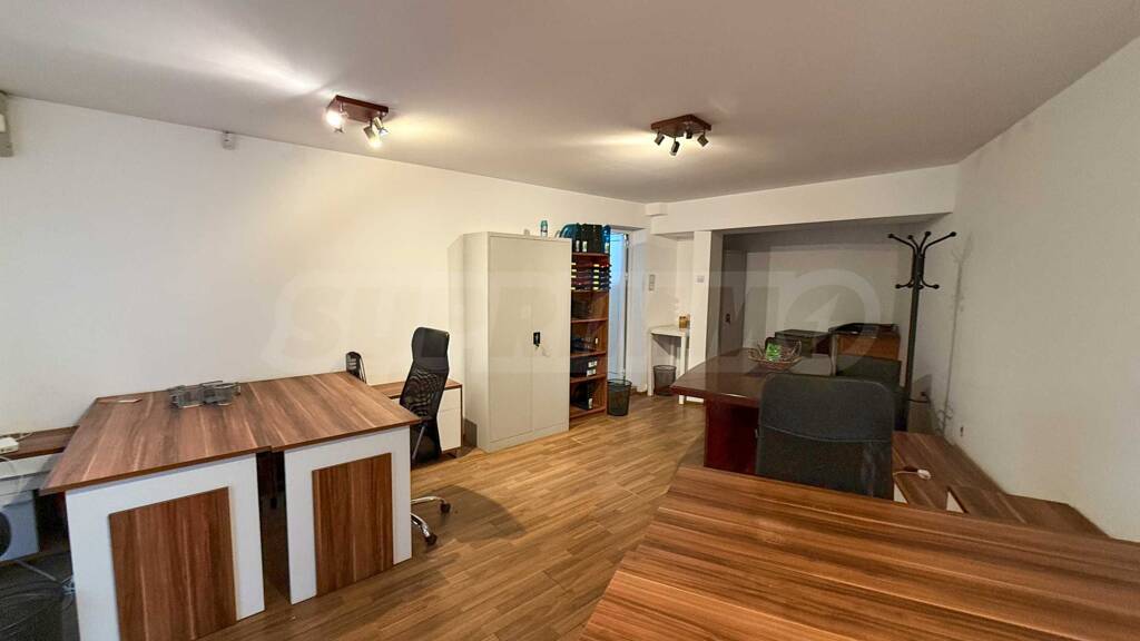Bürofläche zum Kauf 100.000 € 1 Zimmer Sofia