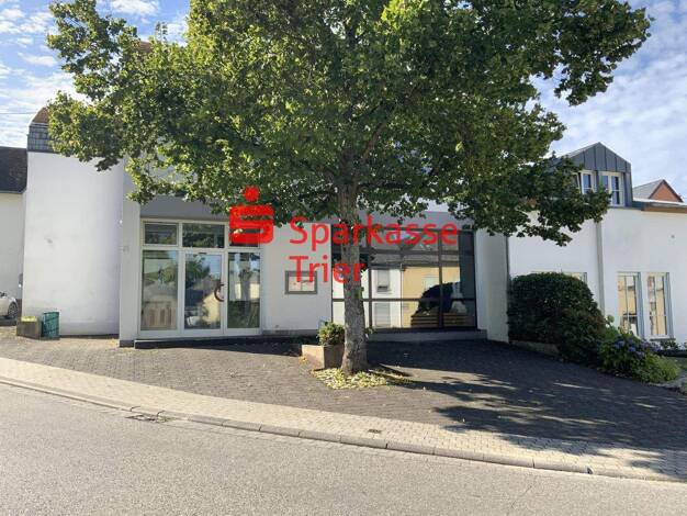 Wohn- und Geschäftshaus zum Kauf als Kapitalanlage geeignet 270.000 € 6 Zimmer 283,8 m² 320 m² Grundstück Kasel 54317