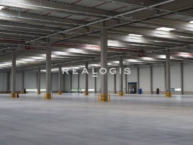 Halle/Industriefläche zur Miete - Erstbezug provisionsfrei 104.000 m² Lagerfläche teilbar ab 3.132 m² Industriehäfen Bremen 28237