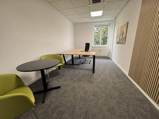 Bürofläche zur Miete provisionsfrei 520 € 17 m² Bürofläche Ismaning Ismaning 85737
