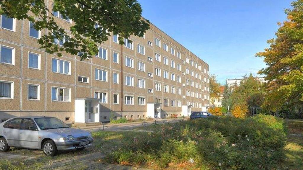 Wohnung zur Miete 306 € 2 Zimmer 51 m² 5. Geschoss Karl-Pilger-Straße 2d Ammendorf-Beesen Halle 06132