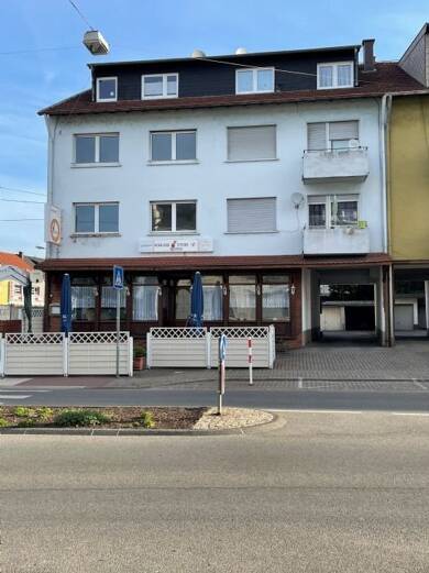 Wohnung zur Miete 500 € 2 Zimmer 68,5 m² 2. Geschoss frei ab sofort Schlossstr. 5 Saarwellingen Saarwellingen 66793