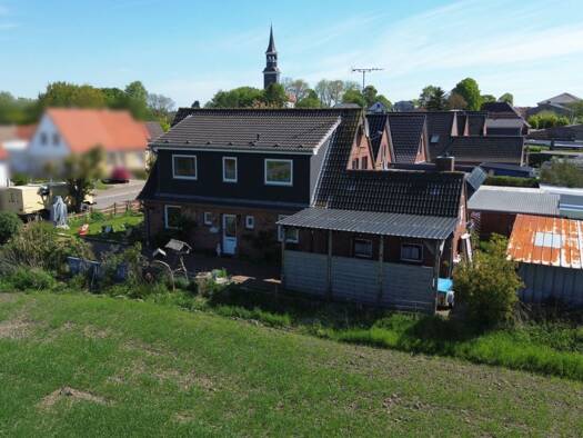 Einfamilienhaus zum Kauf 199.000 € 5 Zimmer 101 m² 884 m² Grundstück Lunden 25774