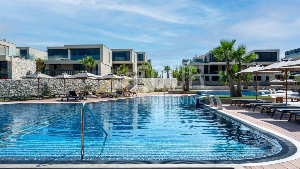 Wohnung zum Kauf 735.703 € 3 Zimmer 88 m² Umag Centar, Luka, Finida