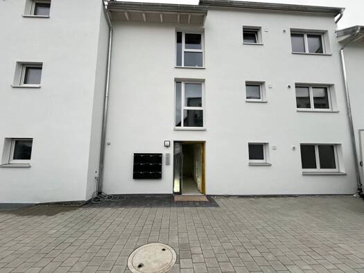 Terrassenwohnung zur Miete 1.550 € 4,5 Zimmer 99 m² Geschoss EG/3 frei ab 01.01.2027 Steißlingen 78256