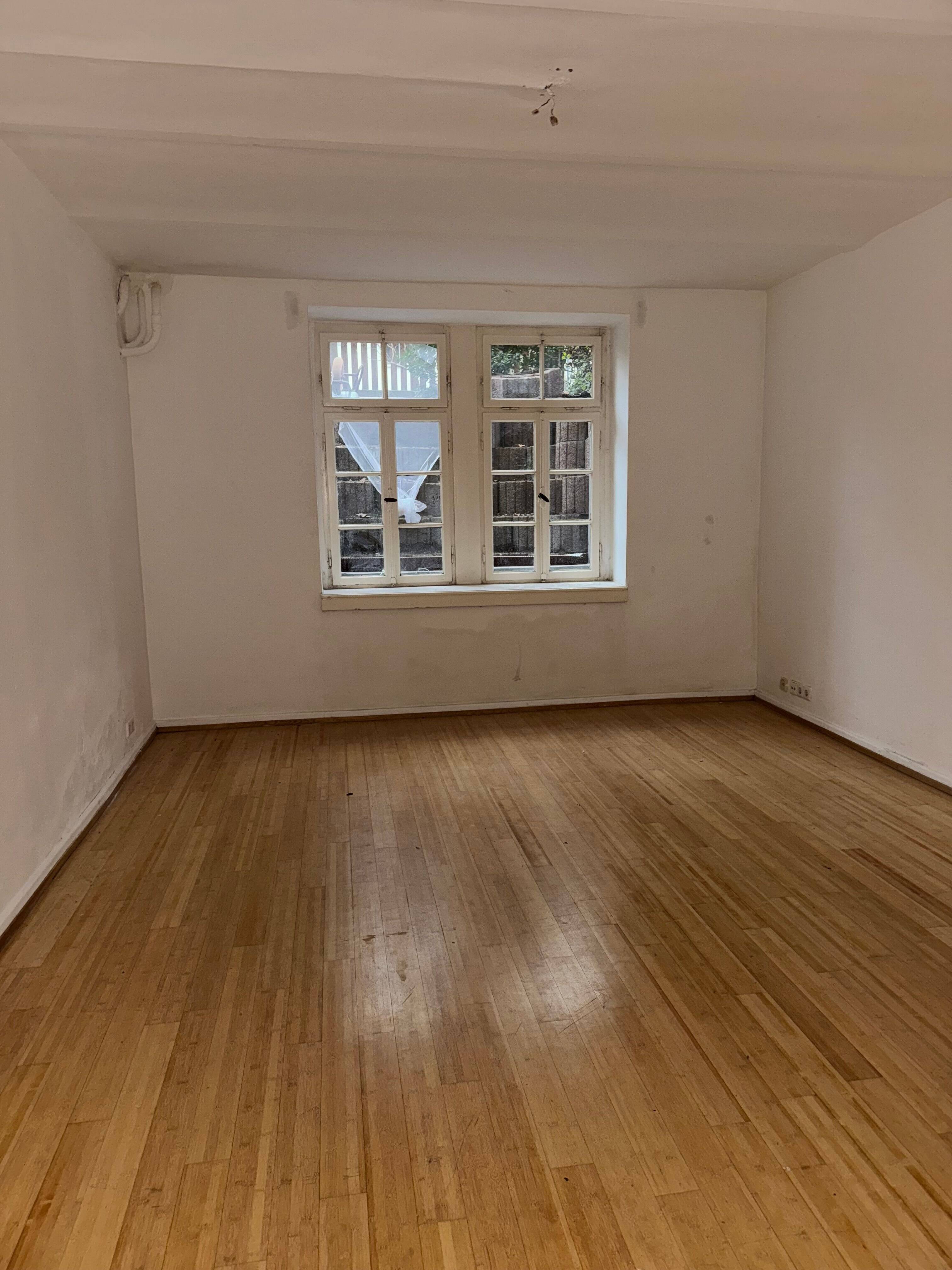 Property thumbnail 6