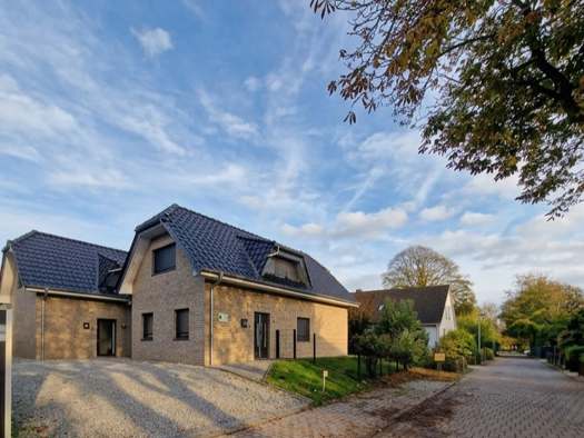 Doppelhaushälfte zum Kauf 505.000 € 6 Zimmer 180 m² 478 m² Grundstück frei ab sofort Mulsum Wurster Nordseeküste 27639