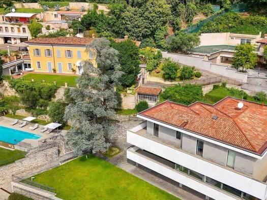 Haus zum Kauf 1.900.000 € 812 m² Brescia 25123