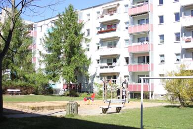 Wohnung zur Miete 390 € 2 Zimmer 44,2 m² frei ab sofort Eutiner Str. 9 Lankow Schwerin 19057