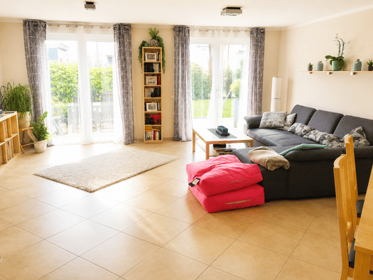 Reihenhaus zur Miete 1.900 € 5 Zimmer 162,5 m² 236 m² Grundstück frei ab 01.10.2026 Feucht 90537