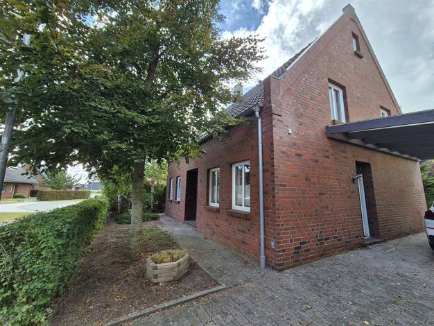 Einfamilienhaus zum Kauf provisionsfrei 389.000 € 5 Zimmer 127,5 m² 635 m² Grundstück Lieder Straße 5 Jemgum Jemgum 26844