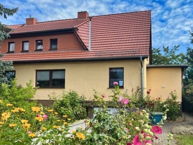 Doppelhaushälfte zum Kauf 240.000 € 5 Zimmer 117,6 m² 476 m² Grundstück Tribseer Siedlung Stralsund 18437