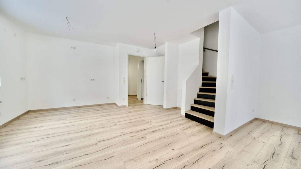 Doppelhaushälfte zum Kauf - Erstbezug 679.000 € 6 Zimmer 159 m² 248 m² Grundstück Schönbrunn Landshut 84036