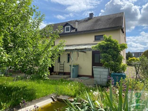 Einfamilienhaus zum Kauf 69.000 € 8 Zimmer 115 m² 680 m² Grundstück Neugersdorf Ebersbach-Neugersdorf 02727