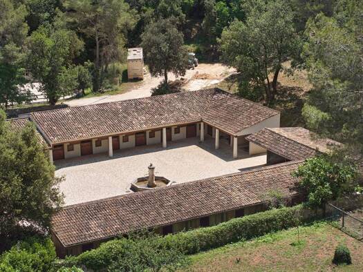 Schloss zum Kauf 24.000.000 € 14 Zimmer 700 m² 240.000 m² Grundstück Sud Roquefort-les-Pins 06330