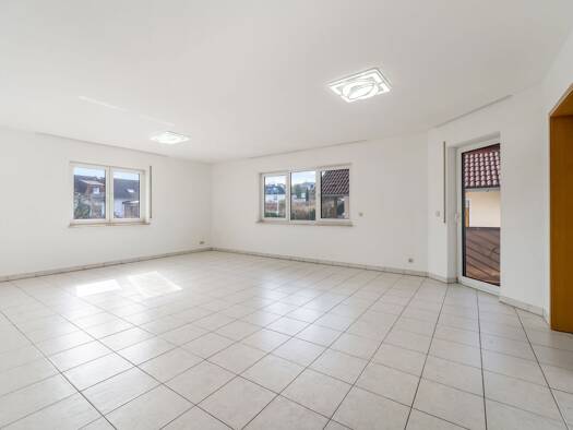 Wohnung zum Kauf 295.000 € 4 Zimmer 128 m² 1. Geschoss Burgsolms Solms 35606