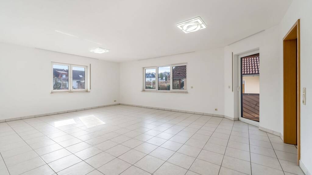 Wohnung zum Kauf 295.000 € 4 Zimmer 128 m² 1. Geschoss Burgsolms Solms 35606