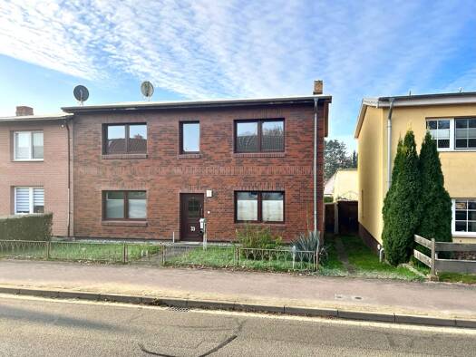 Doppelhaushälfte zum Kauf 279.900 € 5 Zimmer 148 m² 705 m² Grundstück Kessin Dummerstorf 18196