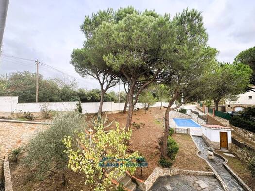 Villa zum Kauf 345.000 € 4 Zimmer 136 m² 1.386 m² Grundstück Orquidea 707 Tordera 08490