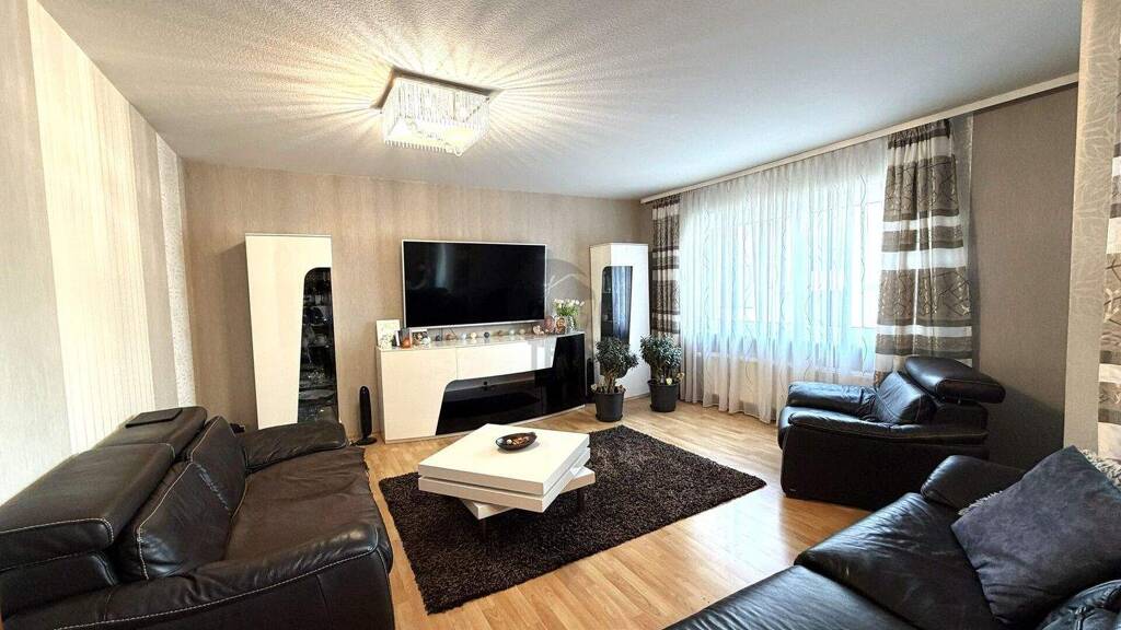 Wohnung zum Kauf 349.000 € 4 Zimmer 104 m² Petersberg 36100