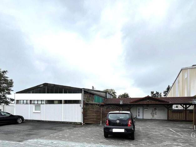 Einfamilienhaus zum Kauf 550.000 € 10 Zimmer 269 m² 2.935 m² Grundstück Schwalbach Schöffengrund 35641