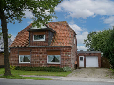 Einfamilienhaus zum Kauf 259.000 € 6 Zimmer 146 m² 895 m² Grundstück Friedrichskoog 25718