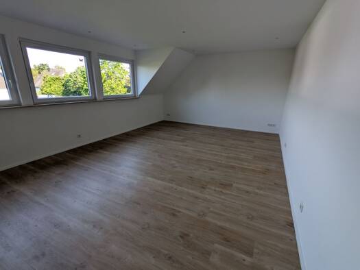 Maisonette zur Miete 1.019 € 3 Zimmer 70,6 m² Geschoss 1/2 frei ab sofort Gellep-Stratum Krefeld 47809