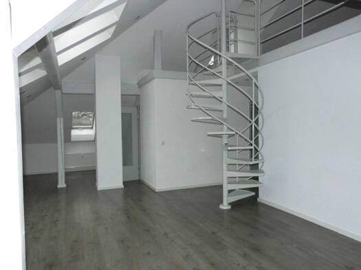 Maisonette zur Miete 600 € 3 Zimmer 117 m² 2. Geschoss Reichenbach 08468