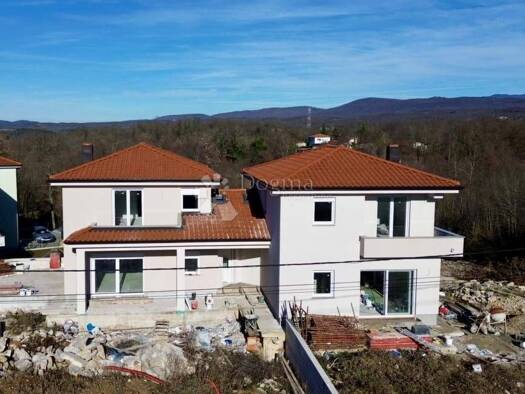 Haus zum Kauf 399.000 € 4 Zimmer 215 m² Mucici, Matulji Matulji