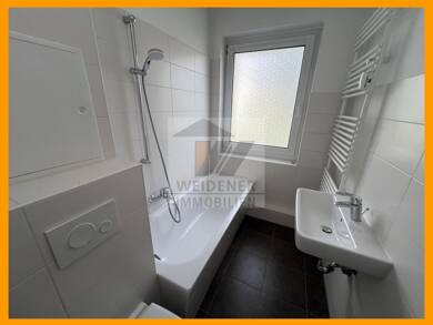 Wohnung zur Miete 360 € 3 Zimmer 59,5 m² EG frei ab sofort Rosa-Luxemburg-Ring 1 Bad Köstritz Bad Köstritz 07586