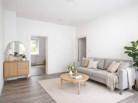 Wohnung zur Miete 352 € 2 Zimmer 42,7 m² 1. Geschoss St. Gertrud Lübeck / Brandenbaum 23566