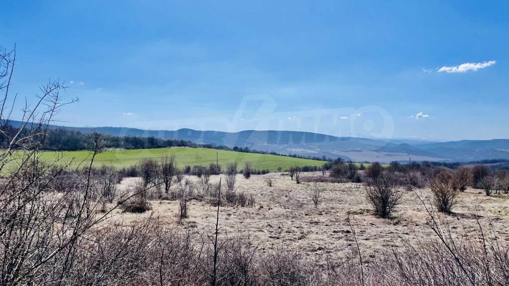 Land-/Forstwirtschaft zum Kauf 1.609.855 € Veliko Tarnovo