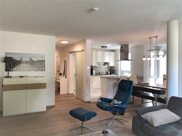 Wohnung zur Miete 1.720 € 3,5 Zimmer 101 m² 1. Geschoss frei ab sofort Friedrichshafen 88045