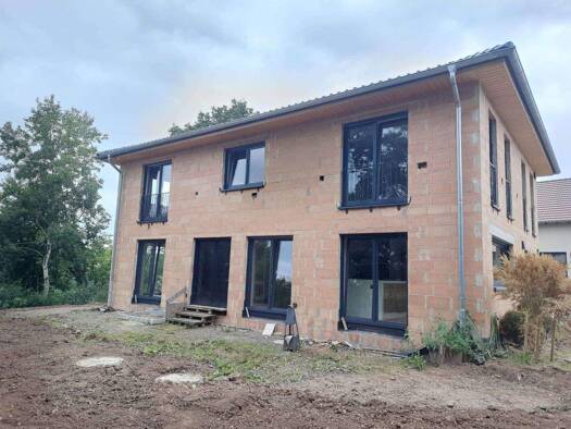 Einfamilienhaus zum Kauf 380.000 € 8 Zimmer 196 m² 833 m² Grundstück Hilkerode 37115