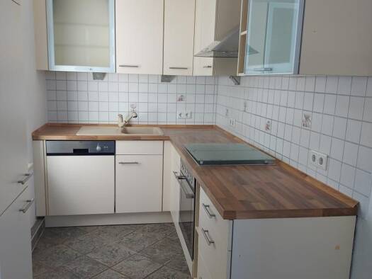 Wohnung zur Miete 490 € 2,5 Zimmer 75 m² Straße des Friedens 20 Debschwitz Gera 07548