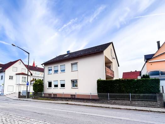Mehrfamilienhaus zum Kauf 463.000 € 8 Zimmer 178,7 m² 628 m² Grundstück Berg Berg bei Neumarkt in der Oberpfalz 92348